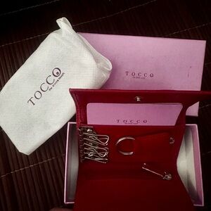 TOCCO - Italian Red Leather Key Holder  - Never Used